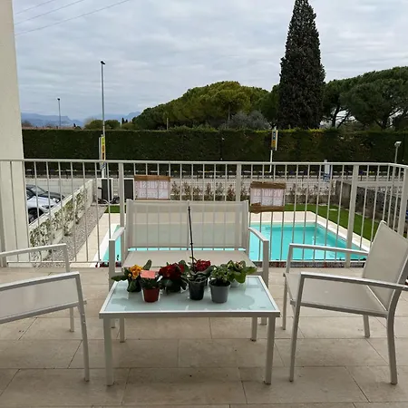 Apartmán The Breeze - With Pool
